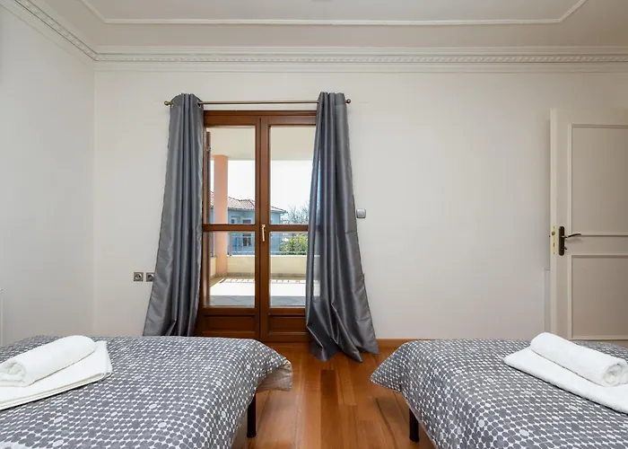 Apartment Christina's Twin Palm Trees House *